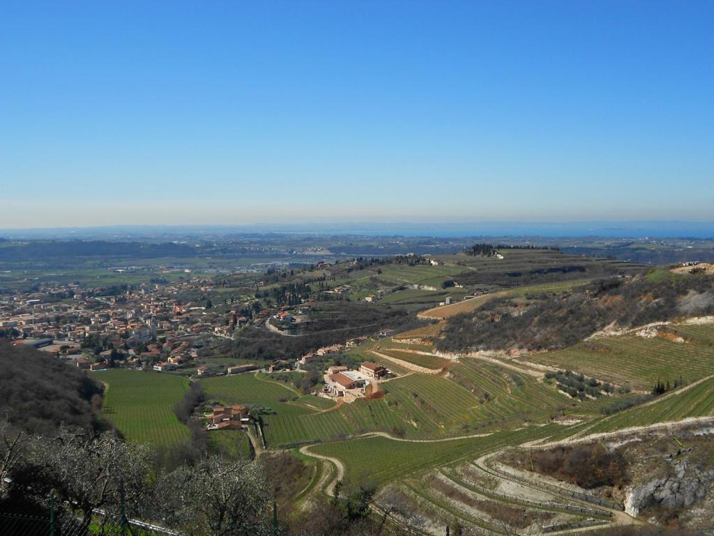 SantʼAmbrogio di Valpolicella La Grande Casa Valpolicella Bed & Breakfast エクステリア 写真